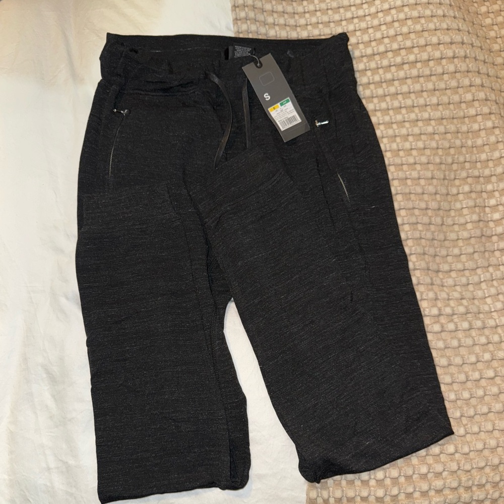 NWT Target Massimo black heather jogger pant